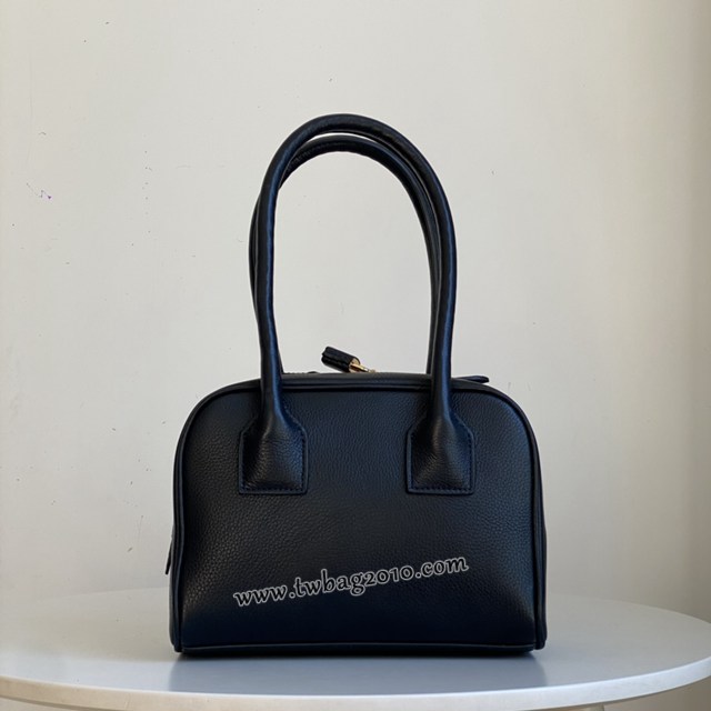 Burberry專門店新款粒紋皮革立方包手提肩背女包 巴寶莉時裝秀款保齡球包 yxb1238